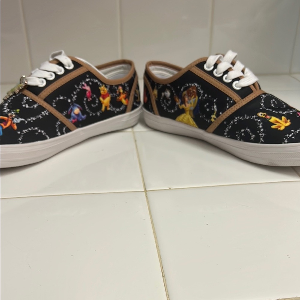 Women’s Disney Magic The Bradford Exchange Disney Art - Picture 7 of 13